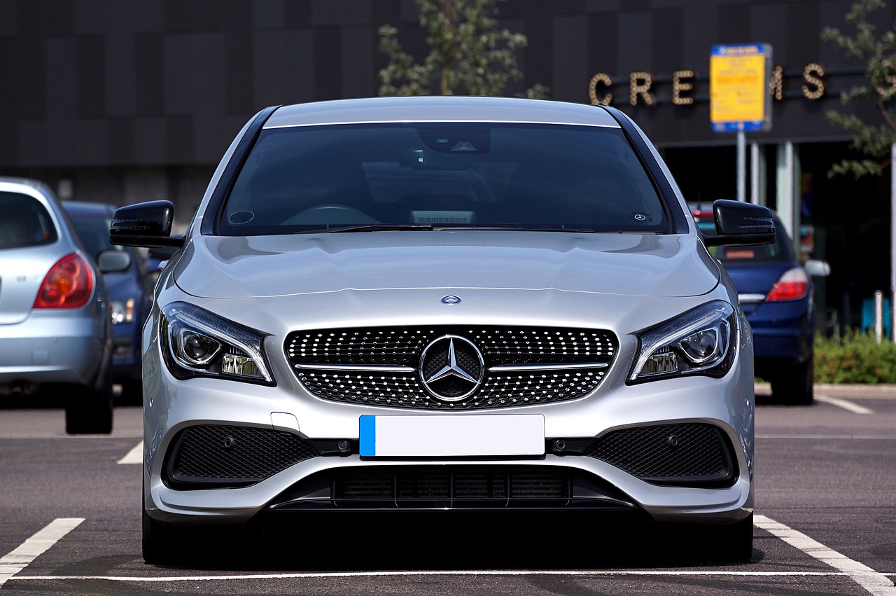 “奔驰c200l	” 奔驰c200l二手车费用？